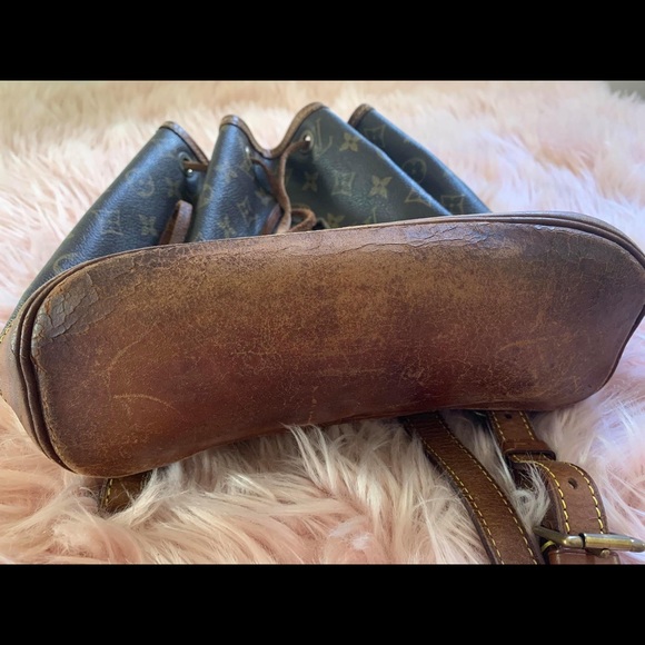 Louis Vuitton Vintage Monogram Montsouris - Picture 2 of 5